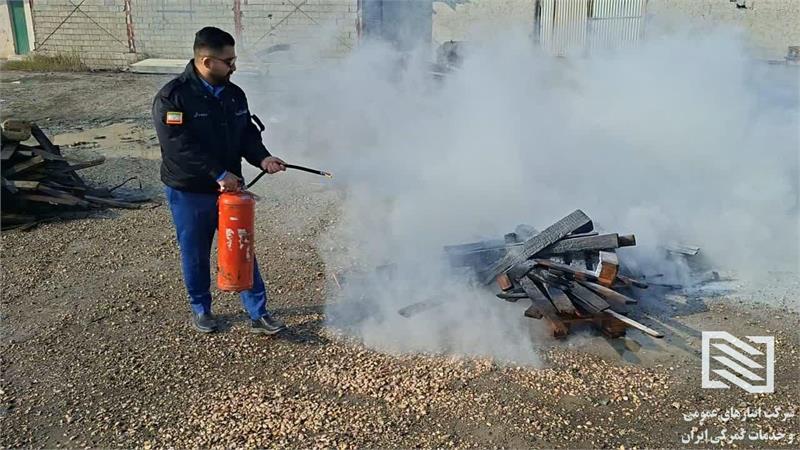 برگزاری مانور اطفای حریق و امداد و نجات در محوطه گمرک آستارا